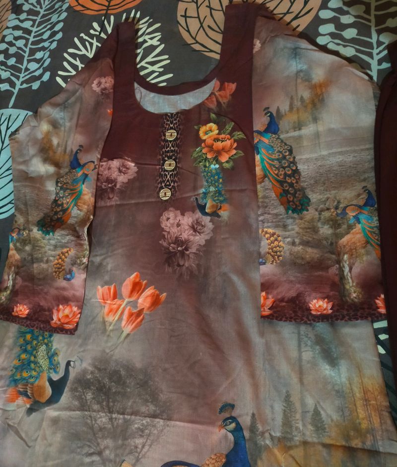 Women&#39;s Kurta Set With Dupatta