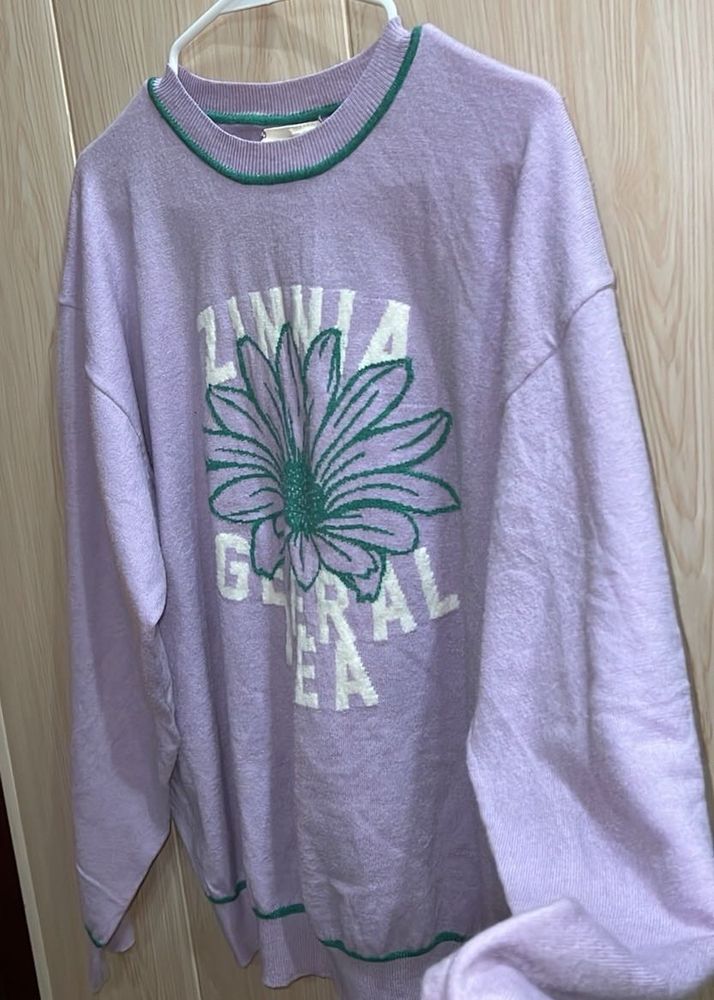 Lavender Floral Graphic Sweatshirt