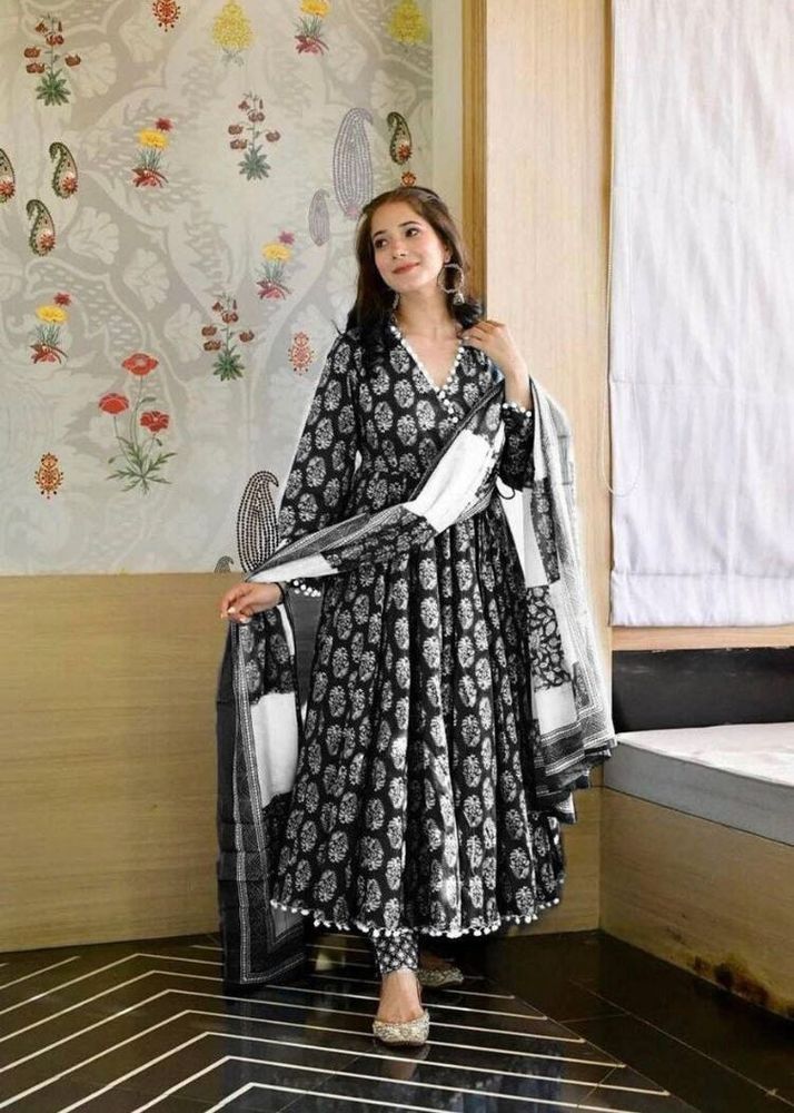 Black &amp; White Printed Anarkali Suit
