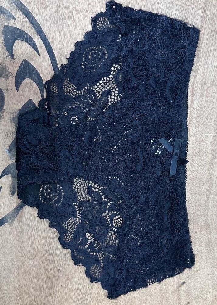 Lace Detail Briefs