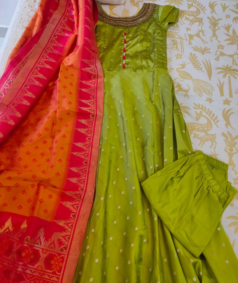 Green Kurta Set