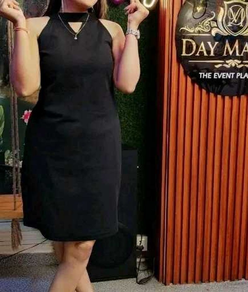 Chic Black Dress Bodycon