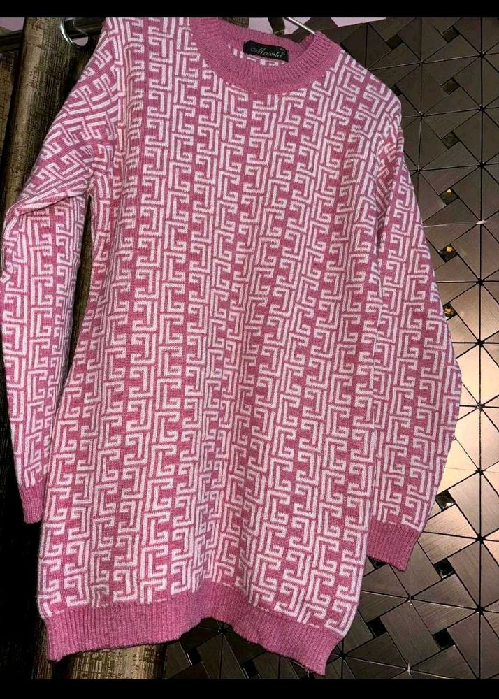 one time used Pink Patterned Knit Sweater