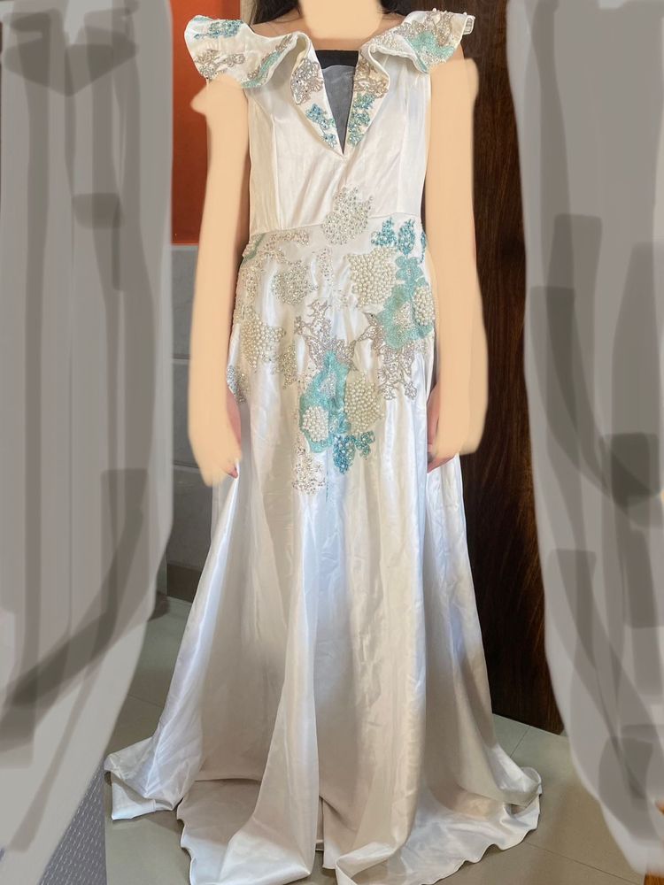 34 Bust Saudi Arabia Heavy Gown