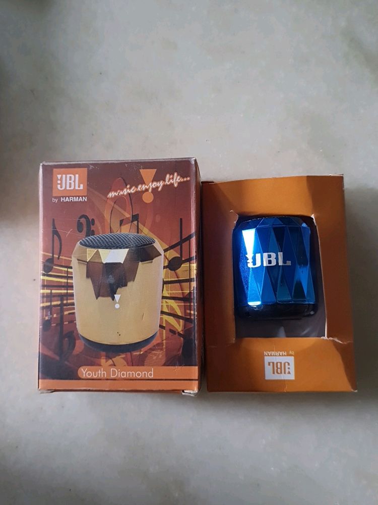 JBL MINI SPEAKER  DIAMOND