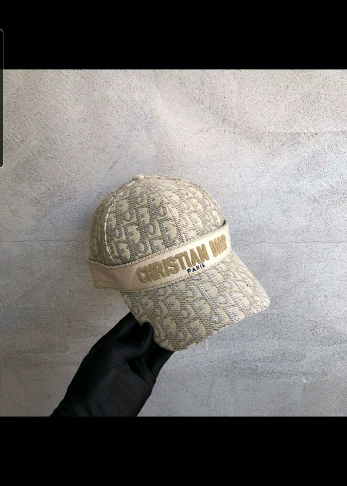 Dior Caps