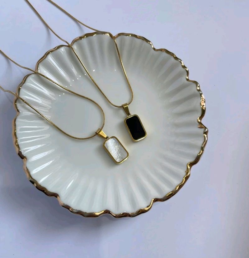 Anti-tarnish Reversible Necklace