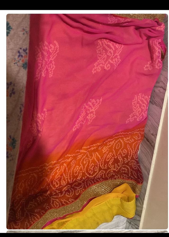 Haf Patterns. Bhandhej. Print  With Blouse Pic