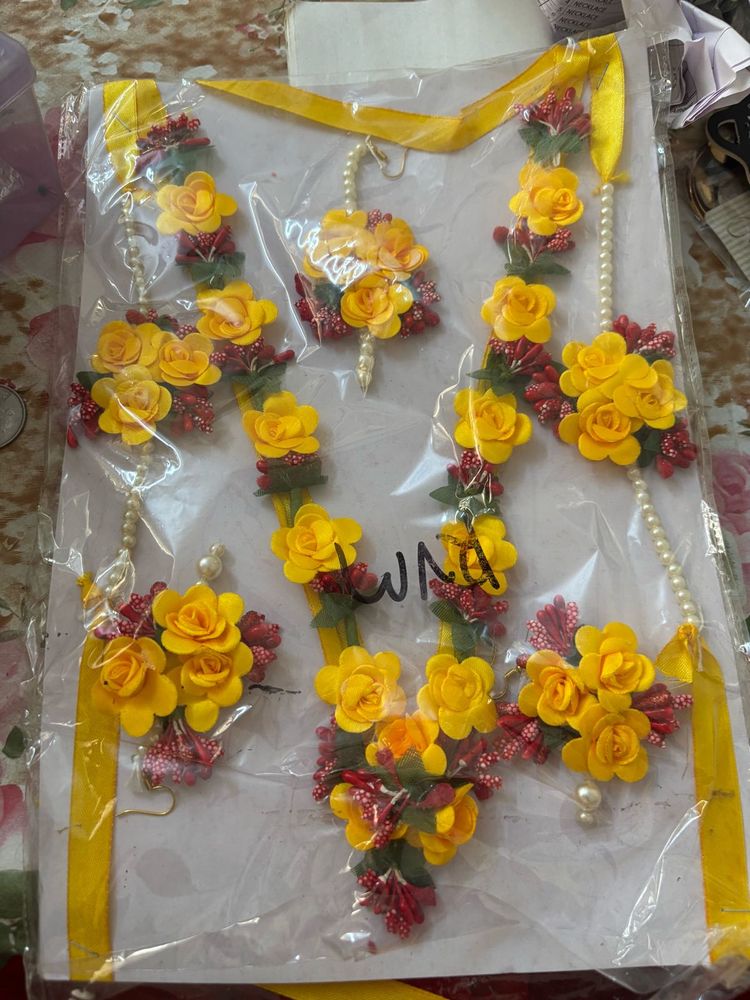 Floral Jewellery Set