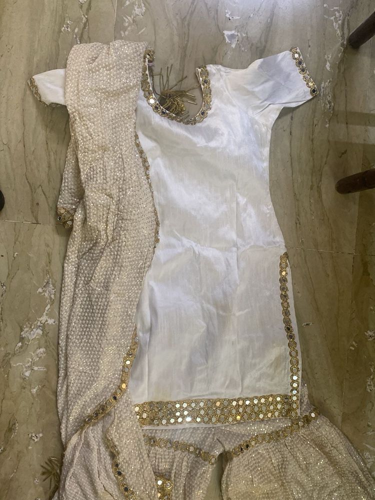 White &amp; Gold Embroidered Salwar Suit