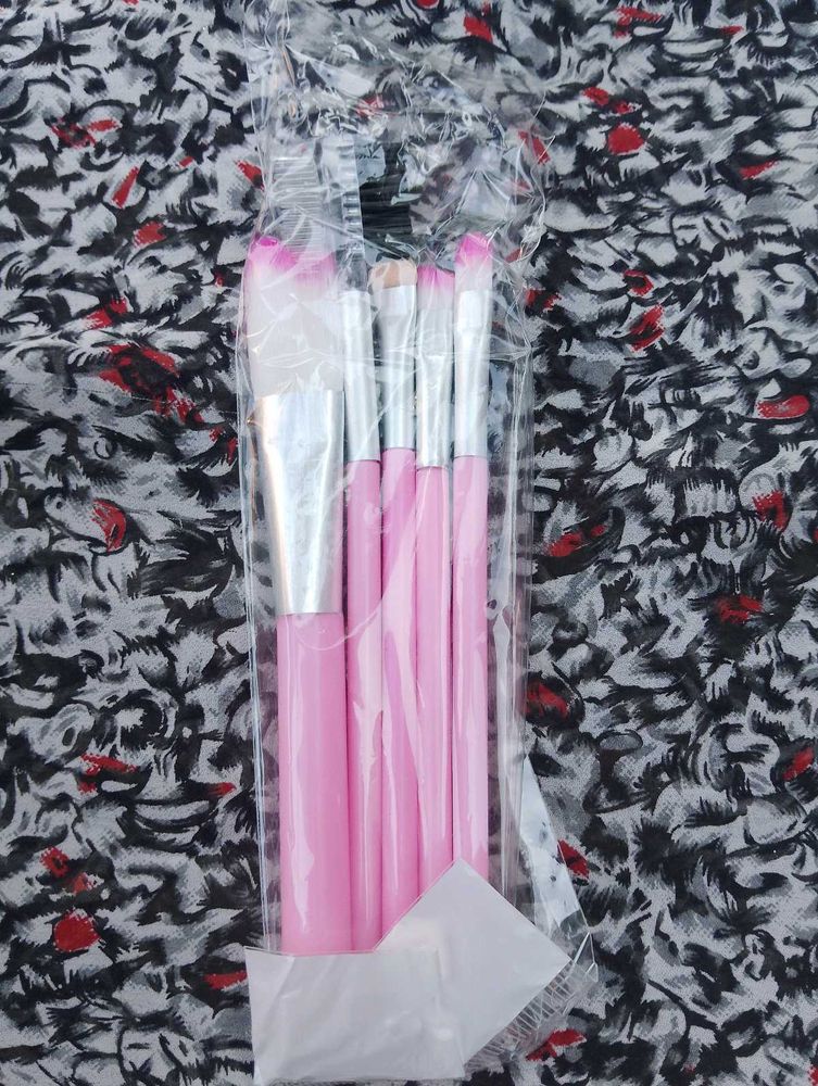 Makeup Brush