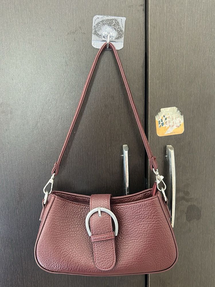 Chic Burgundy Shoulder Bag