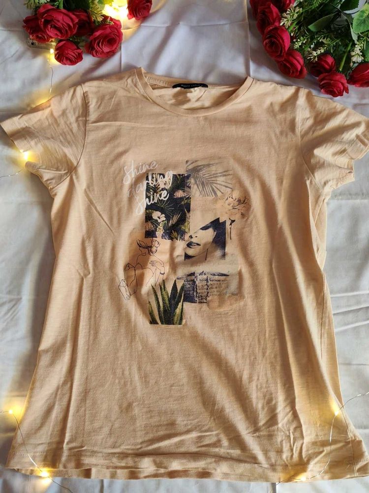 Peach Graphic Print Tee