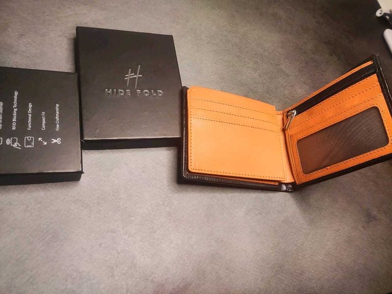 Men&#39;s Wallet ,Original leather Minimalist Design