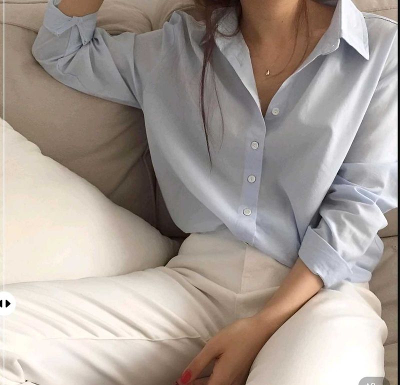 New With Tag Korean Bodyfit Light Blue Button-Down