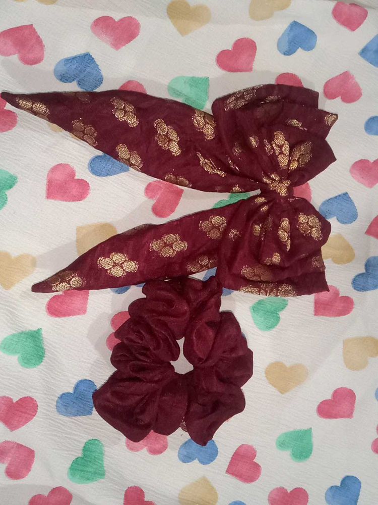 Hair Bow And Scrunchie