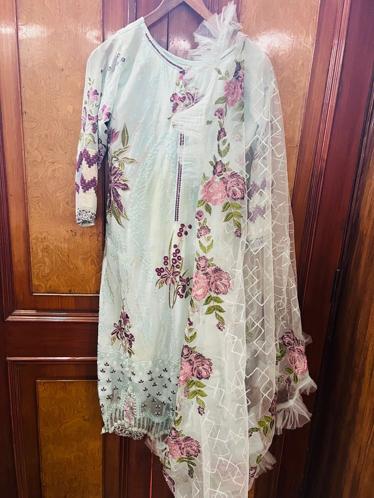 Pakistani Suit Set
