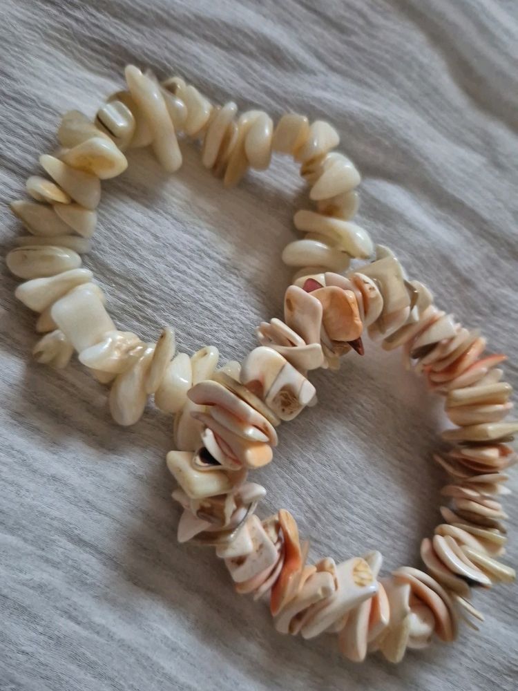 Seashell Chip Bracelet