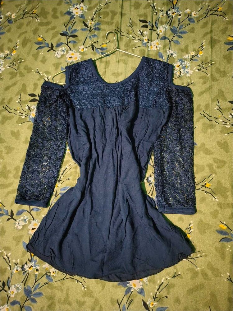 Navy Blue Top Women&#39;s❇️