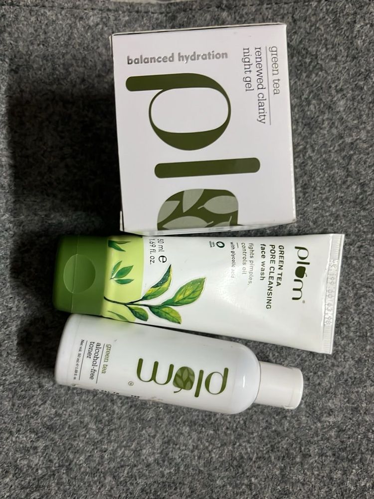 Plum Skin Care Set(face Wash+night Gel+toner)