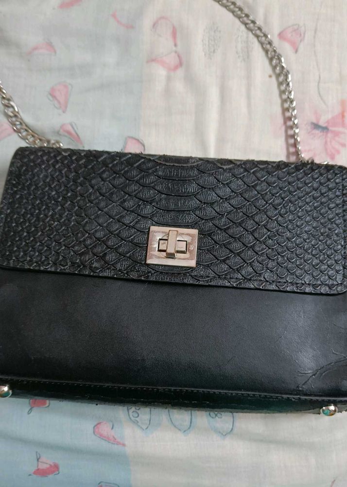 Black Clutch- Vero Moda Original