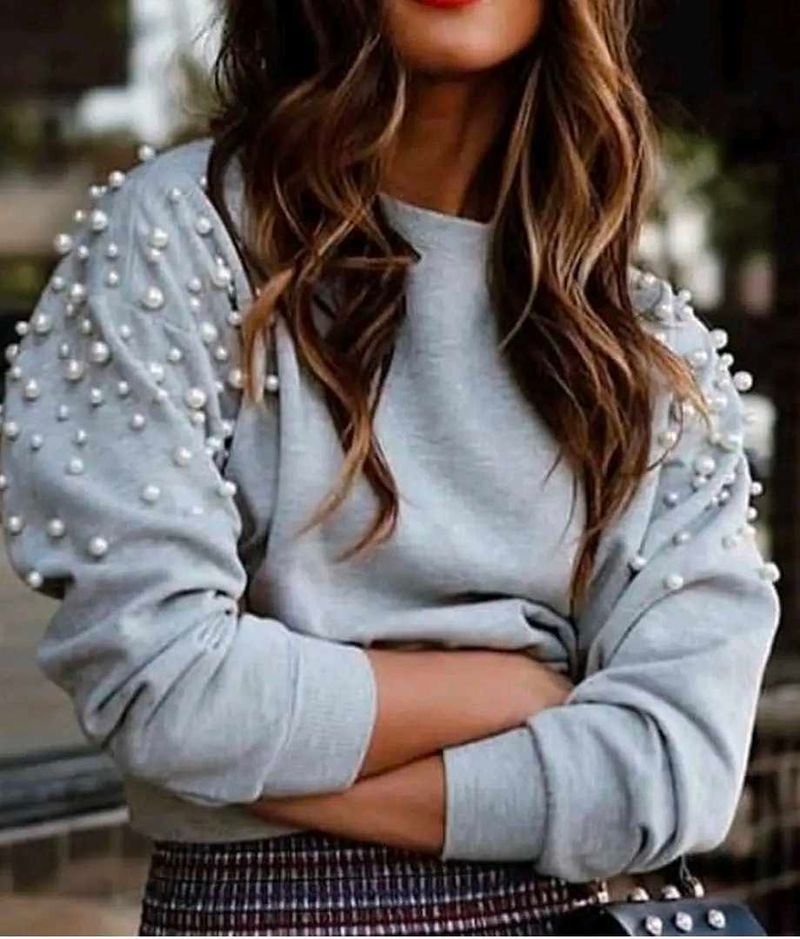 Pearl Embellished Sweater💎