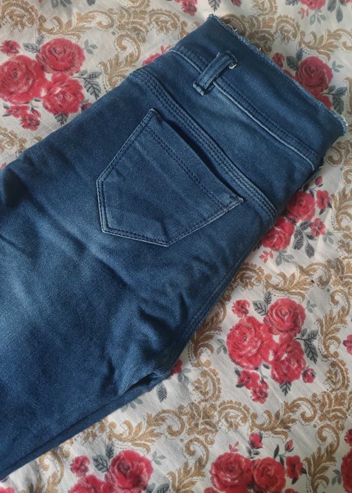 NAVY BLUE RABBIT EMBROIDERY JEANS