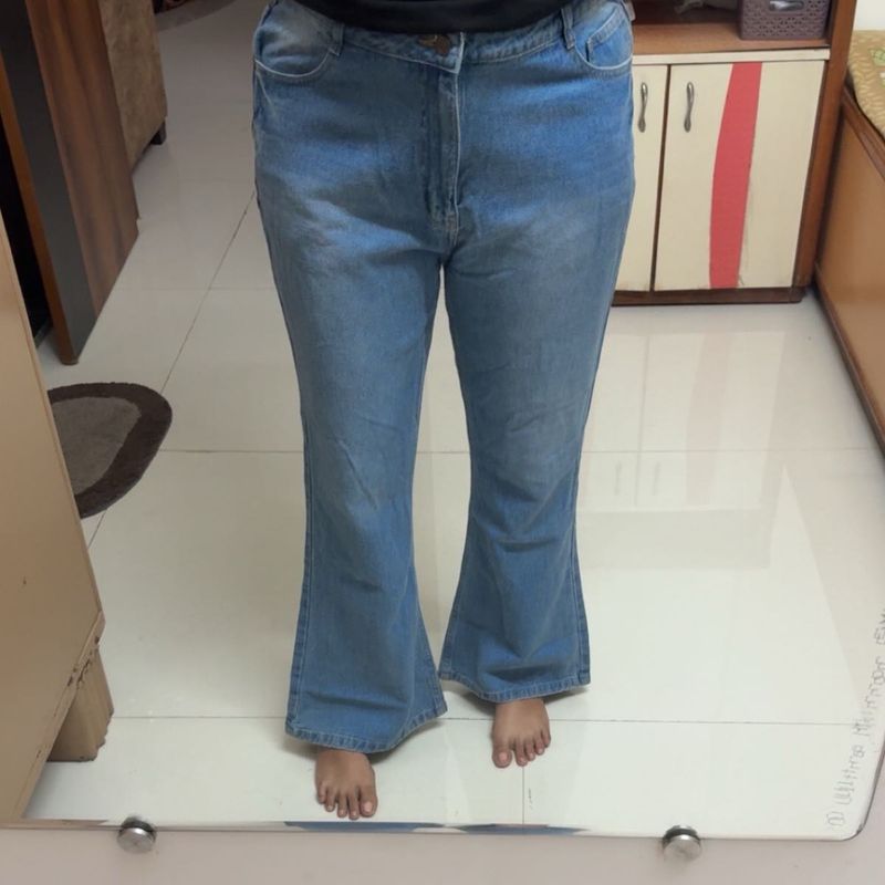 Bootcut Highwaist Jeans