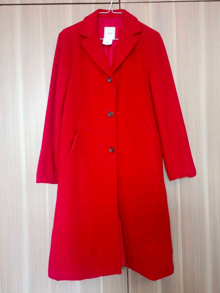 Red  Overcoat