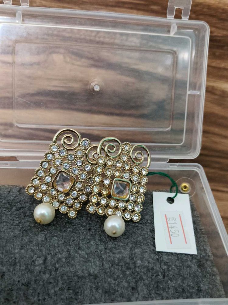 Elegant Pearl Drop Earrings