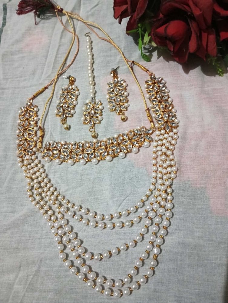 Brass jwel set