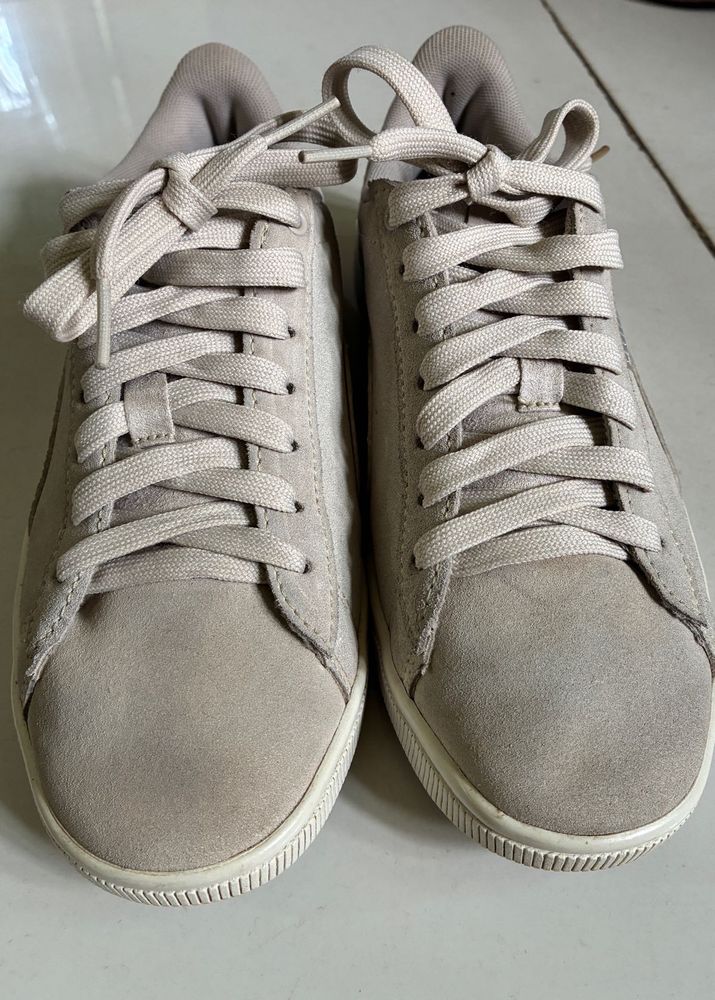 Stylish Grey Suede Sneakers