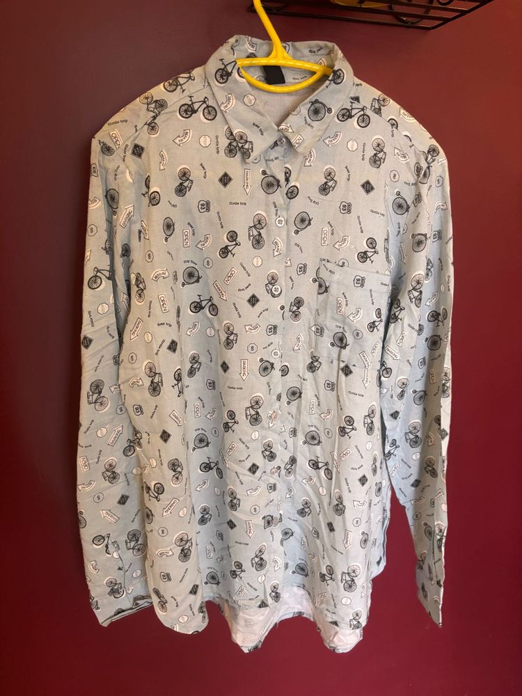FAV by Splash - Light Blue Shirt - Size 10/M