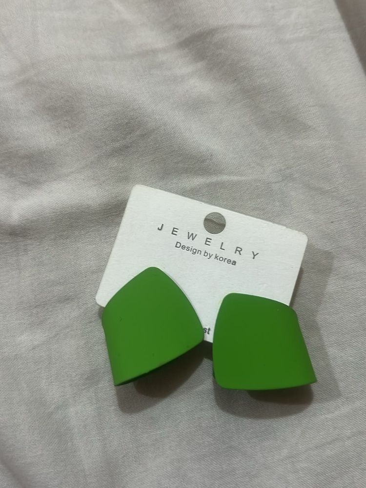 Korea’s Green Statement Earrings