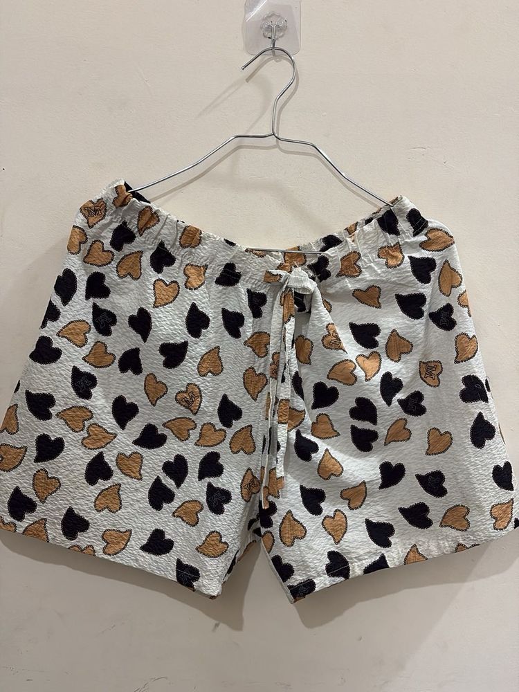 Heart Print Casual Shorts