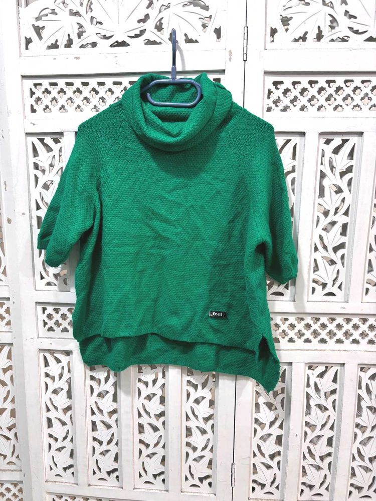 Green Turtleneck Sweater C