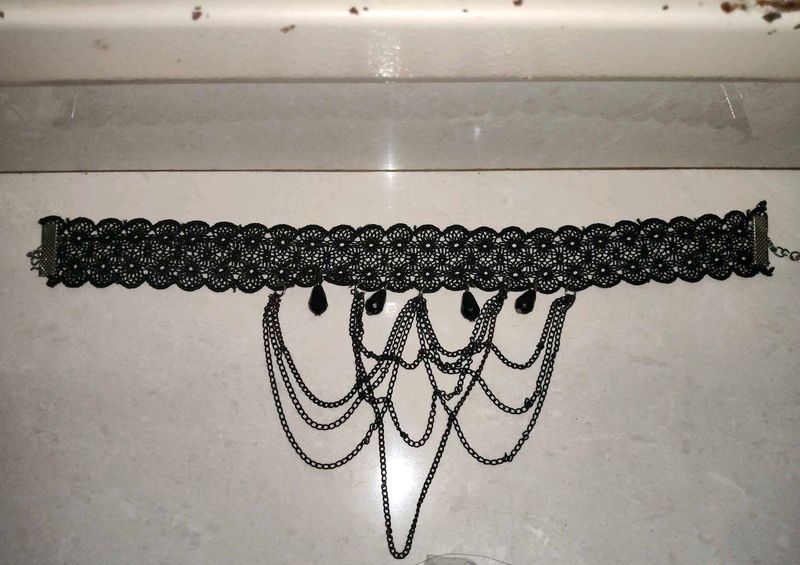 Black Lace &amp; Chain Choker