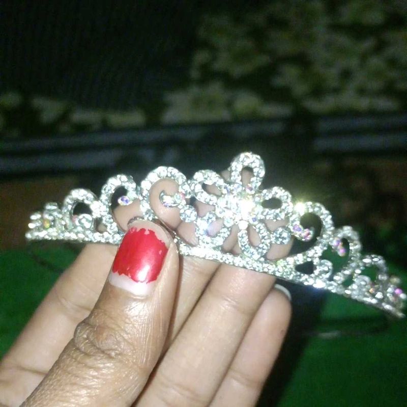 Sparkling Rhinestone Tiara