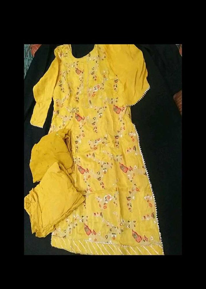 Yellow Floral Print Salwar Kameez