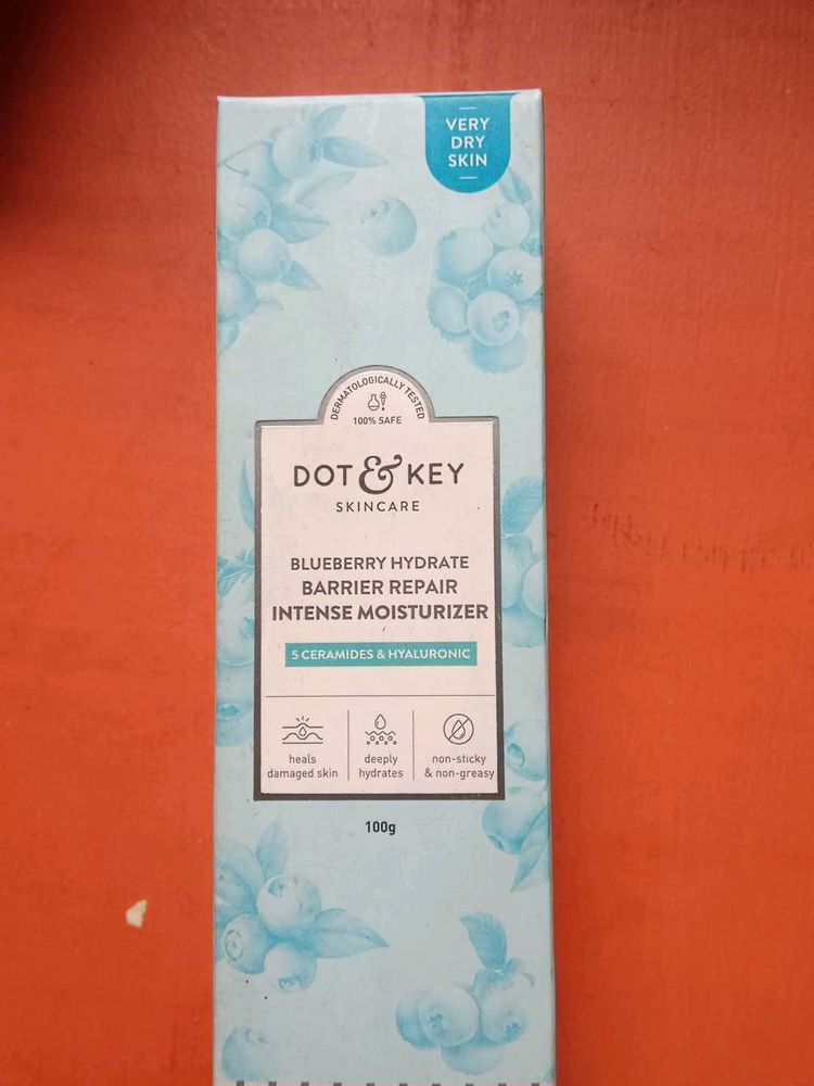 Dot &amp; Key Blueberry Moisturizer