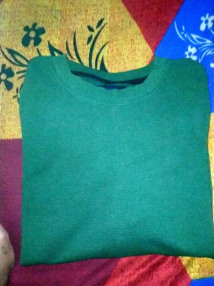 Olive sweatshirt T-shirt