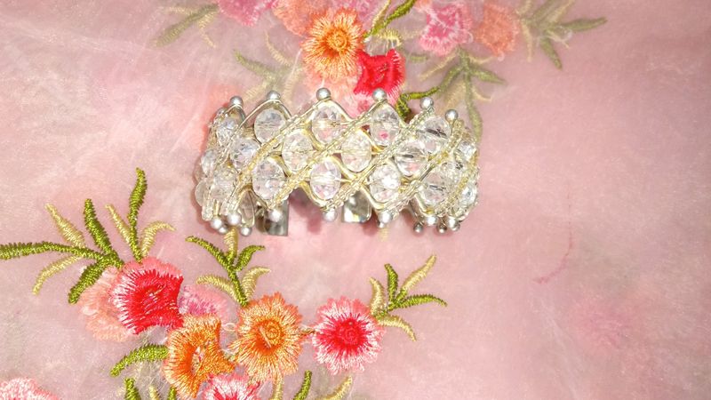 Beautiful Silver Bracelet With Crystals