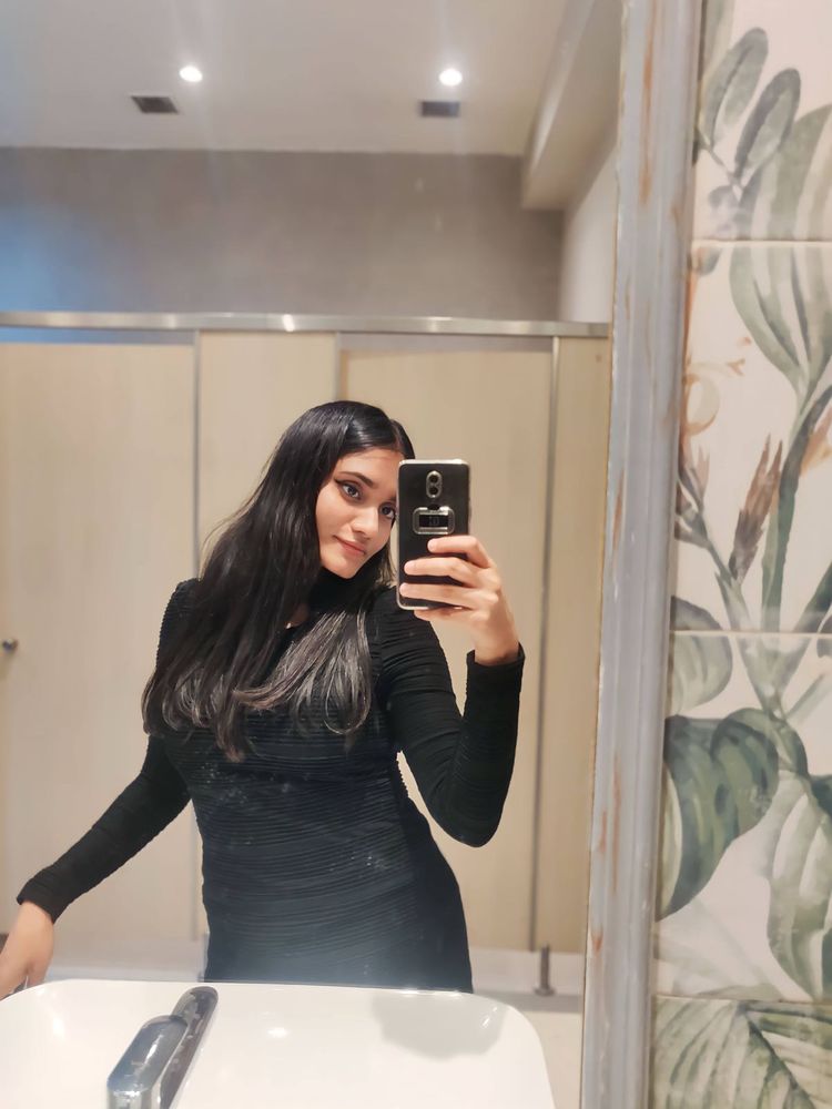 Black Long Sleeve Bodycon Dress