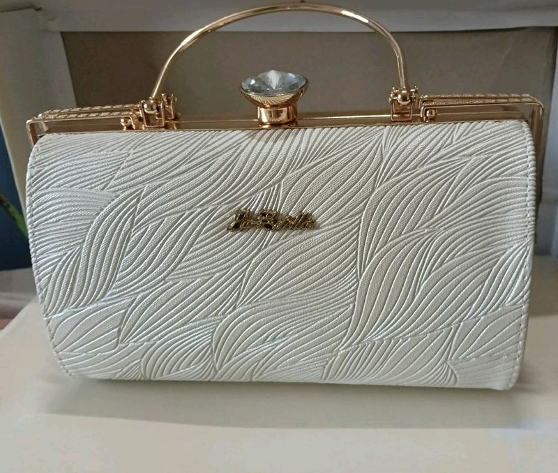 Elegant Hand Bag💕💕