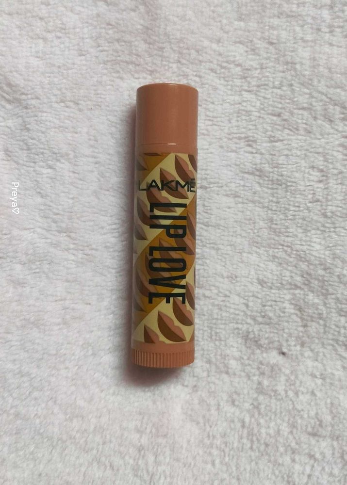 LAKME Lip Love Gelato Chapstick Fresh Orange
