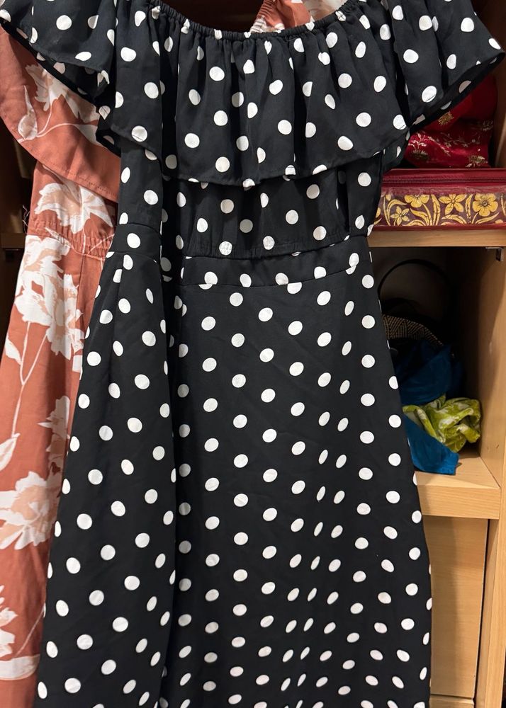 Polka Dot Off-Shoulder Dress