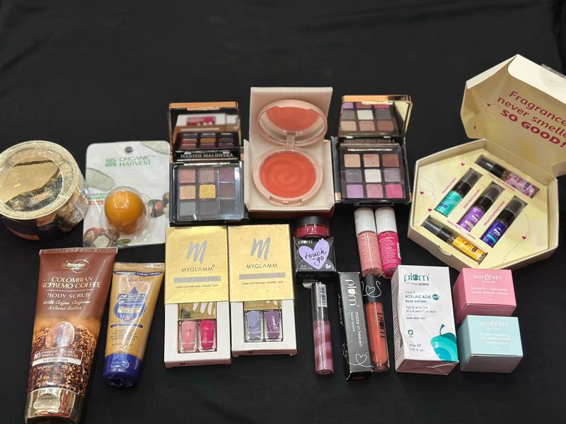 Loot Offer 140 Rupees Each Product