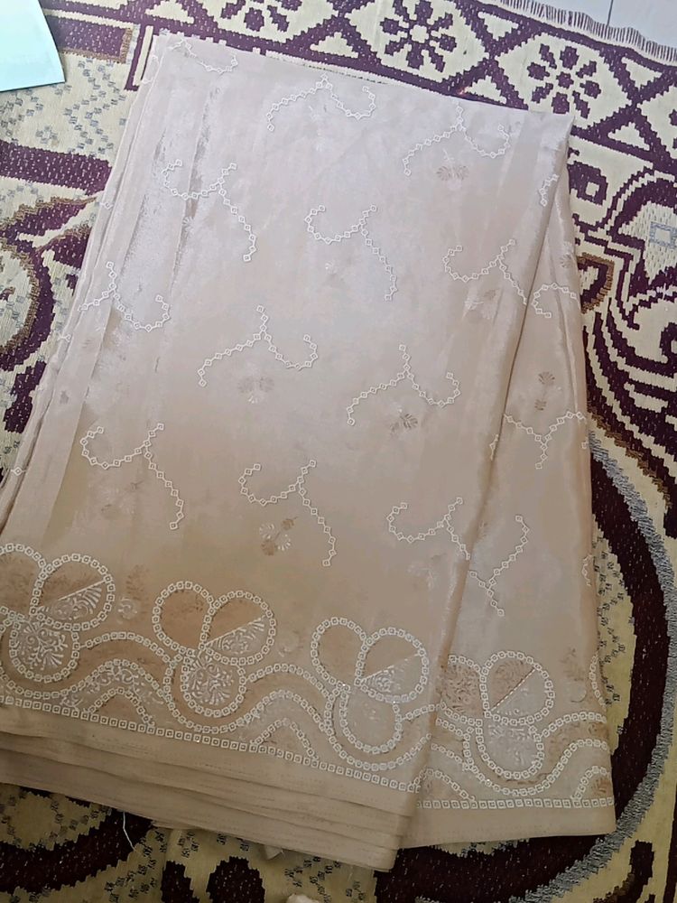 Plain Printed Sari💫