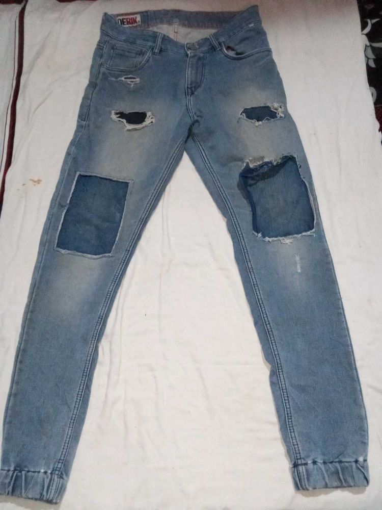 Ripped Jeans