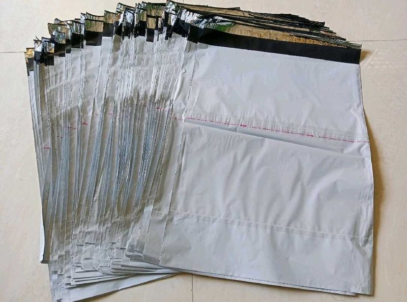 25 Shipping Bags All Size